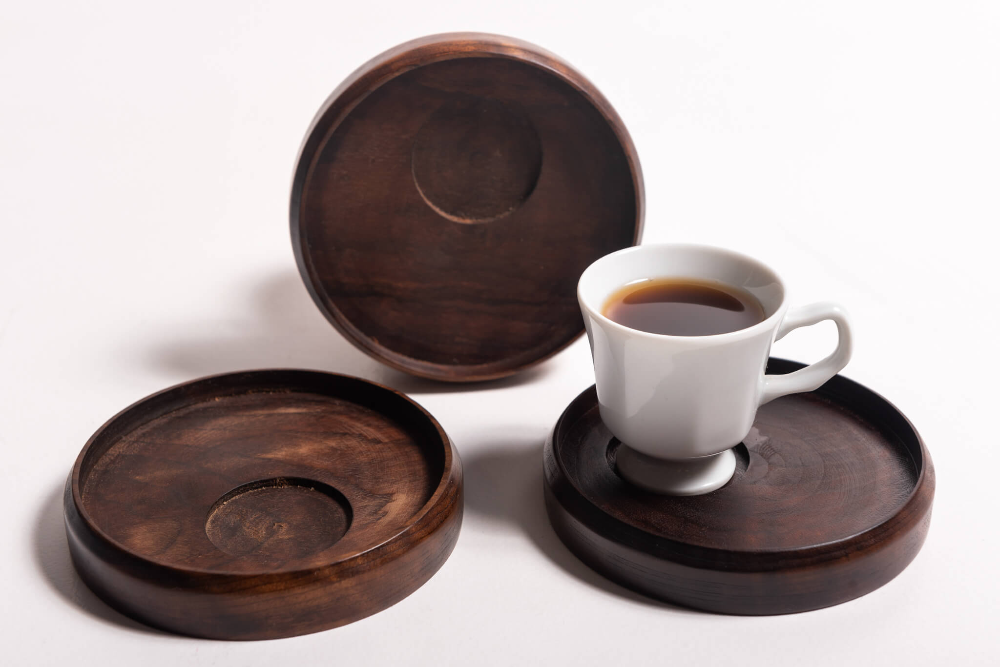 Pires de madeira para xícara de café expresso